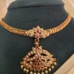 Micro Gold-Polished Chevron Chain Attigai
